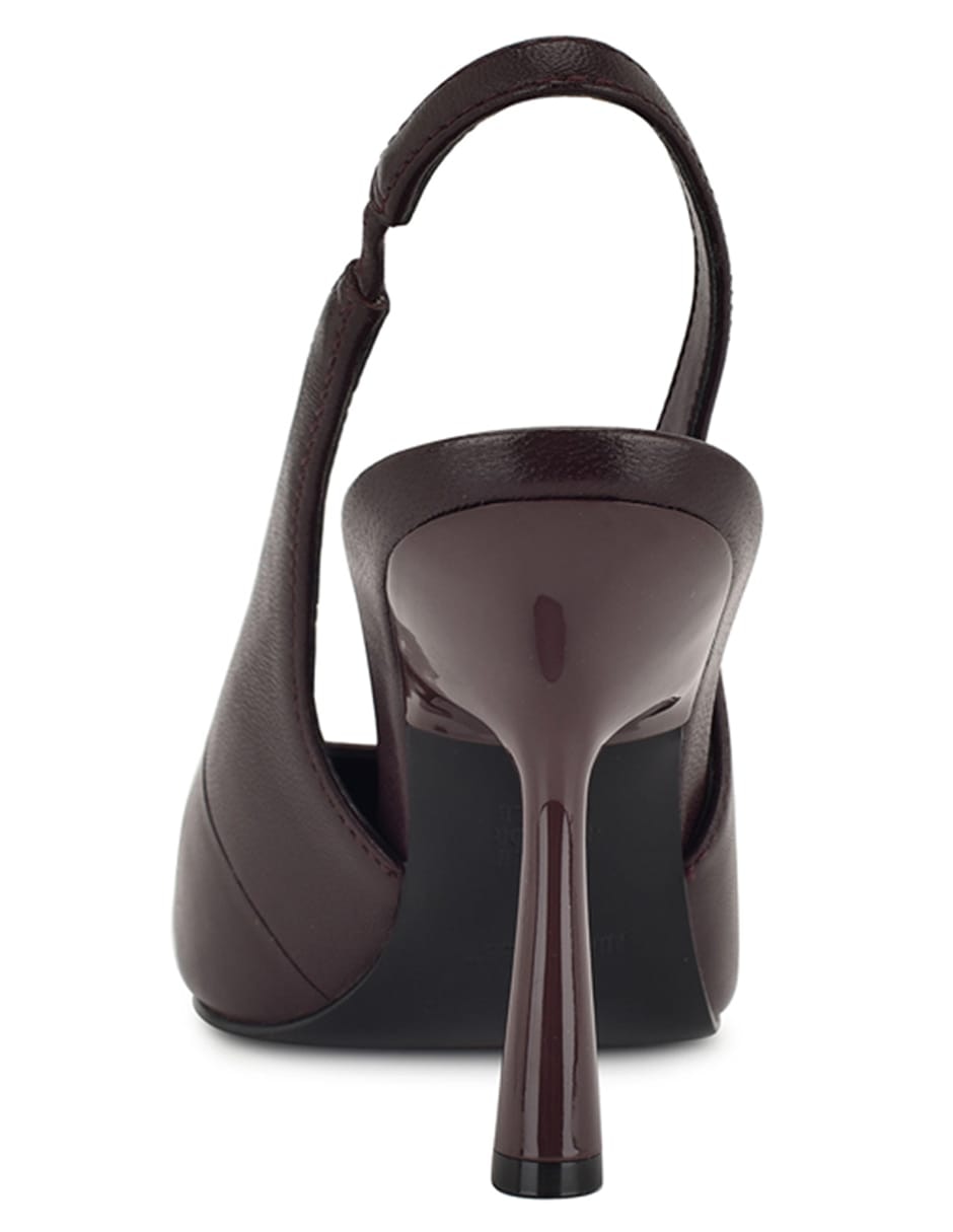 Zapatilla piel nine west