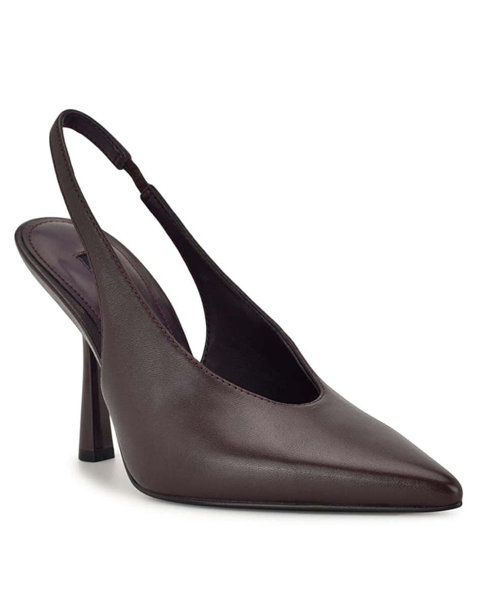 Zapatilla piel nine west