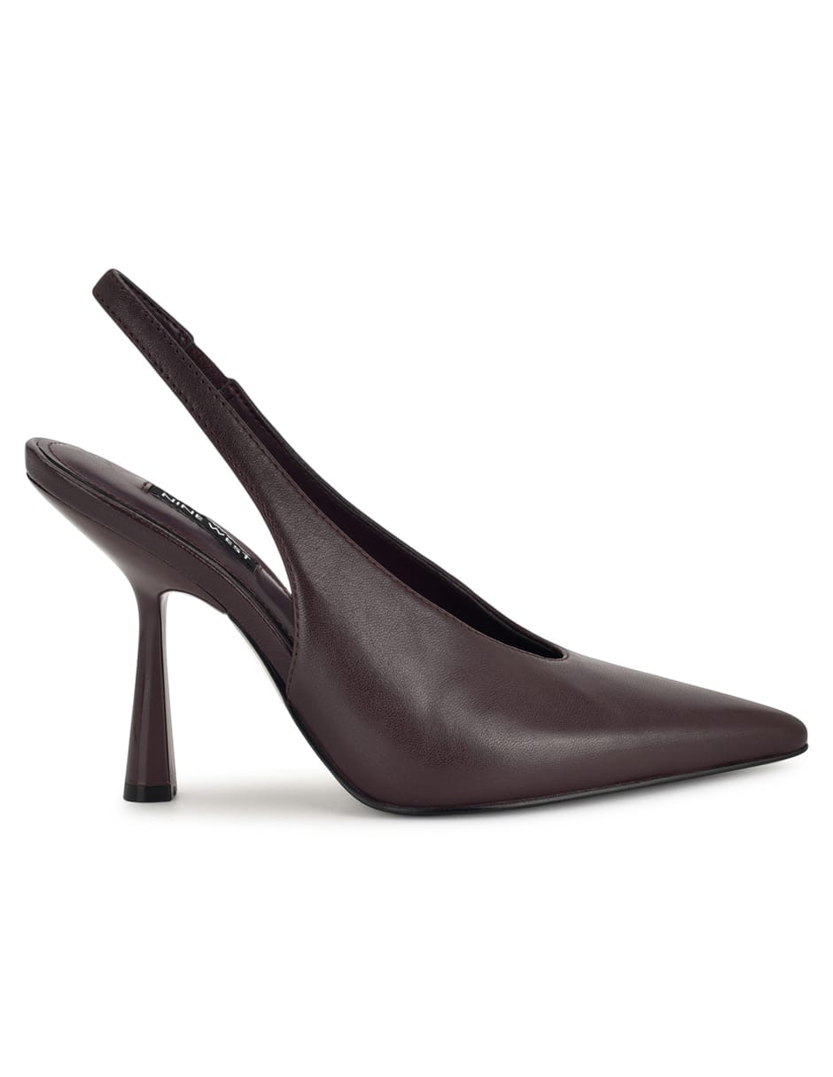 Zapatilla piel nine west