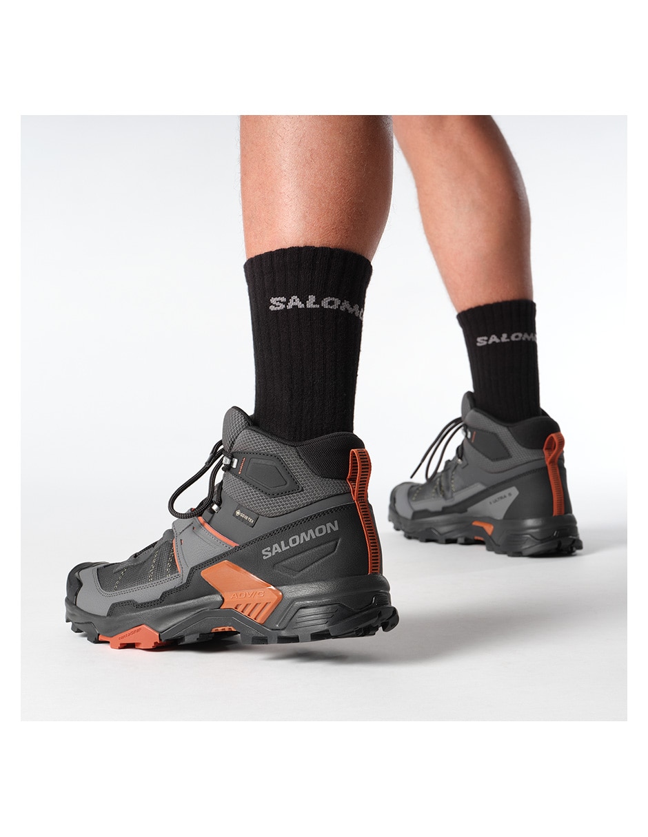 Bota de montañismo y senderismo Salomon para hombre