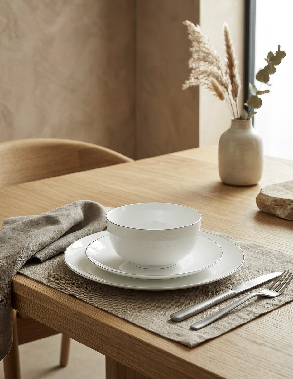 Vajilla cerrada Crown Baccara Greyvaj de porcelana para 4 personas