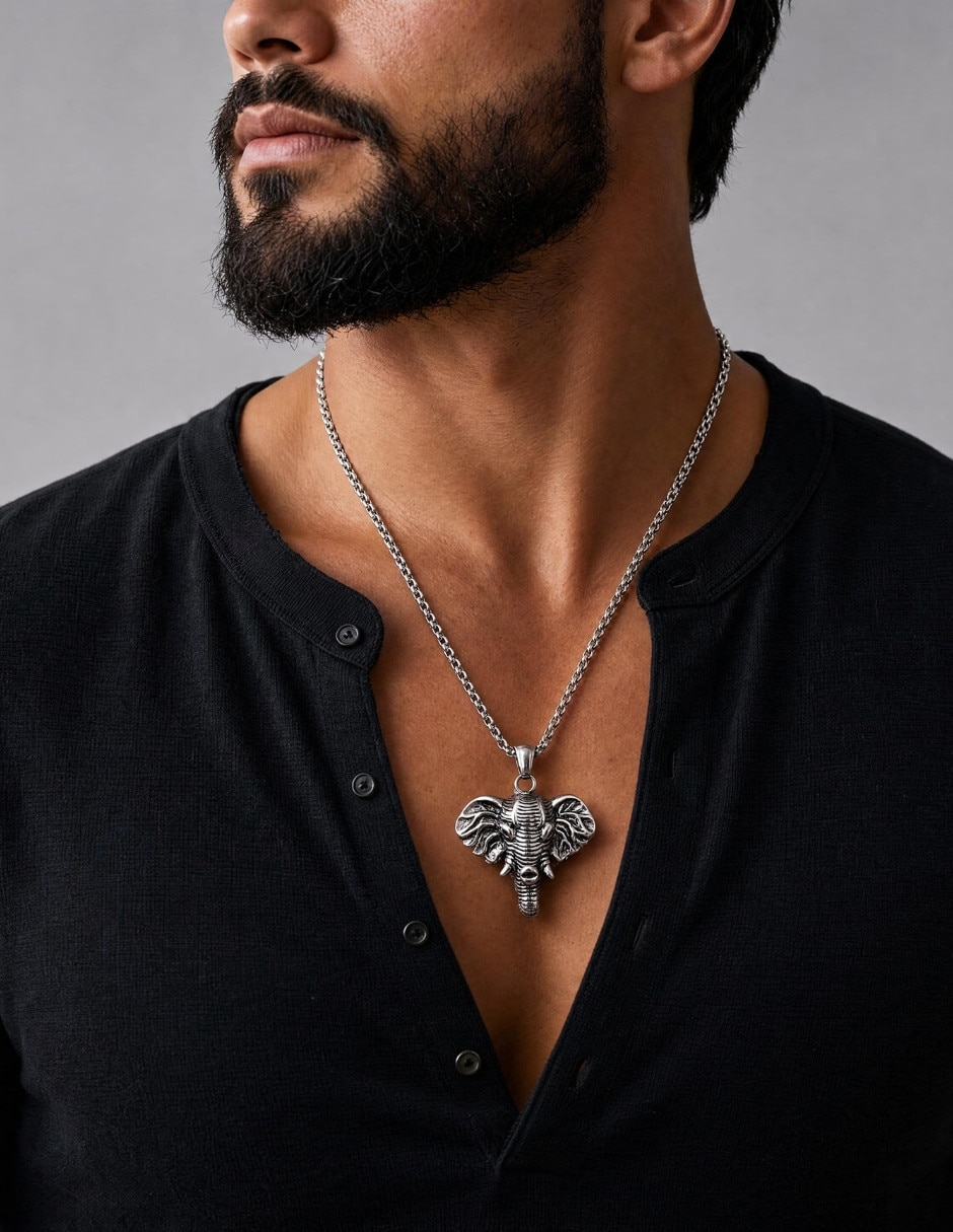 Collar con dije de elefante Chulada Black