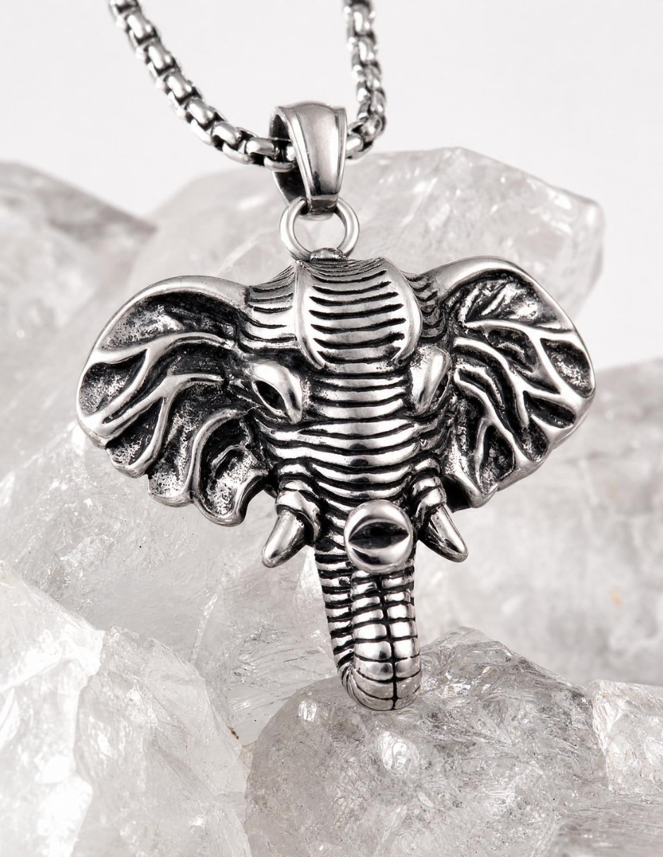 Collar con dije de elefante Chulada Black