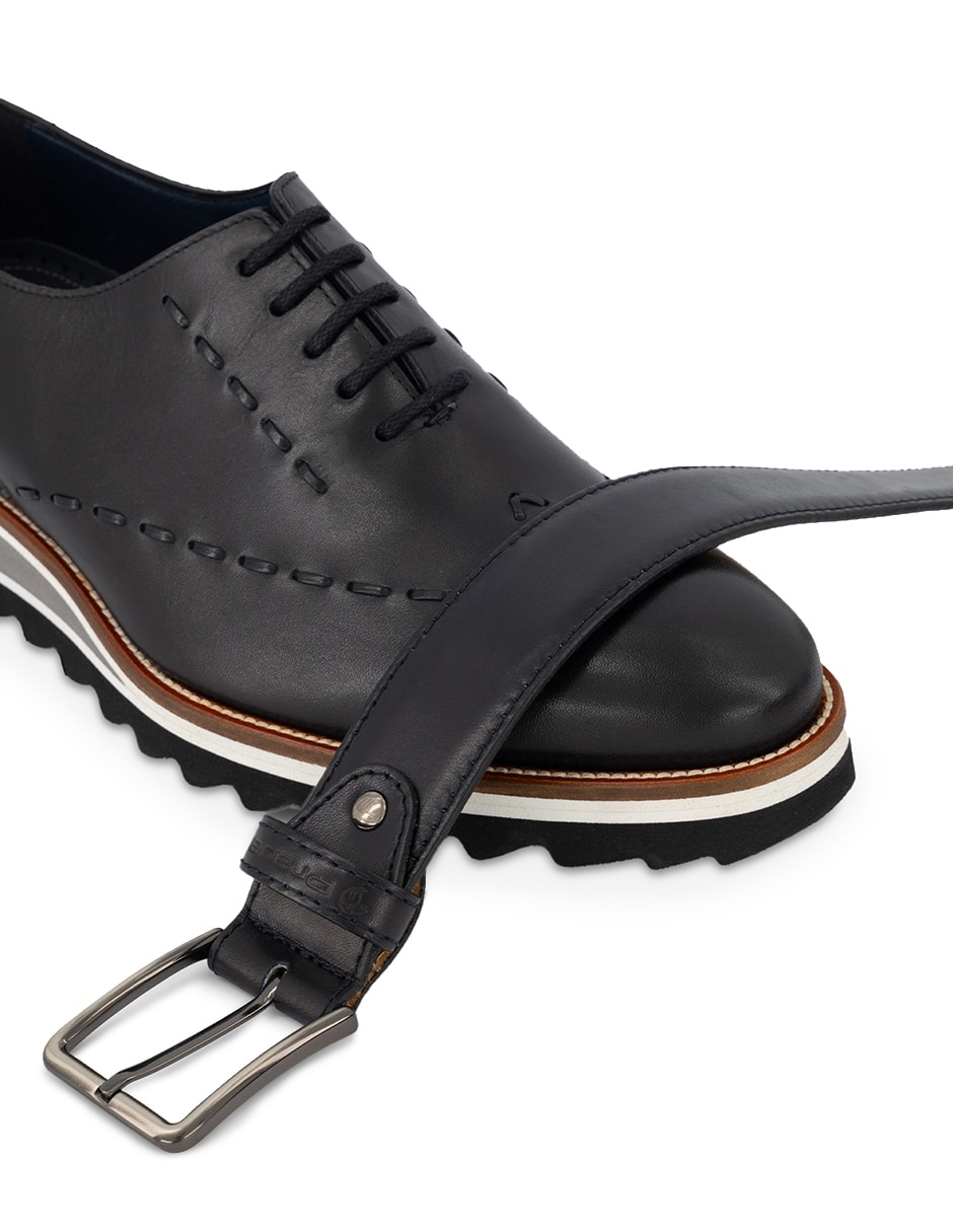 Zapato oxford Prada para hombre