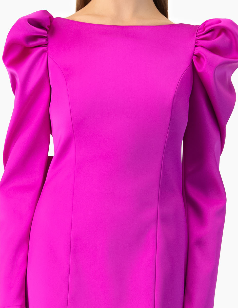 Vestido arriba rodilla fiesta Ivonne Couture escote espalda abierta