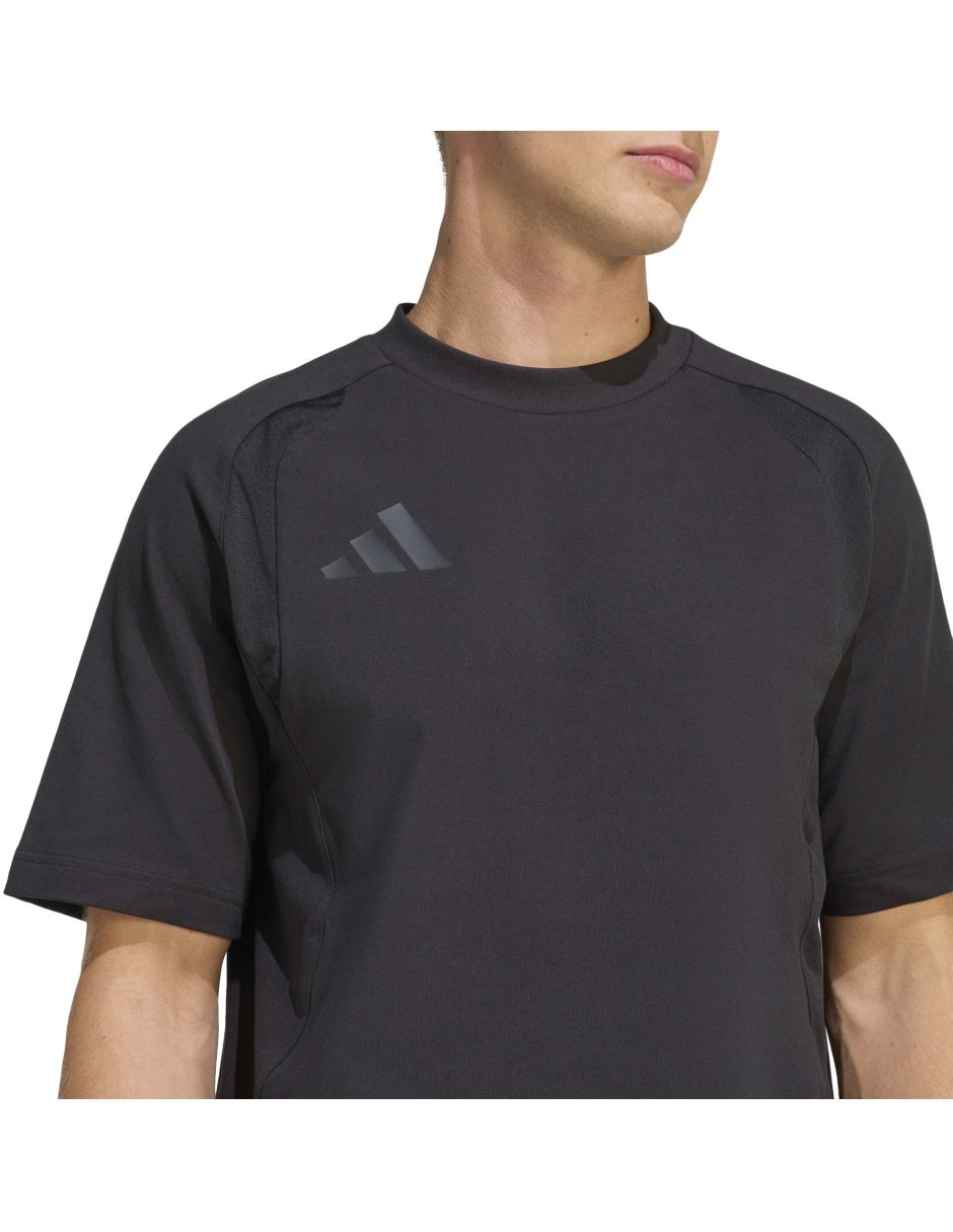 Playera deportiva para fútbol de hombre 6