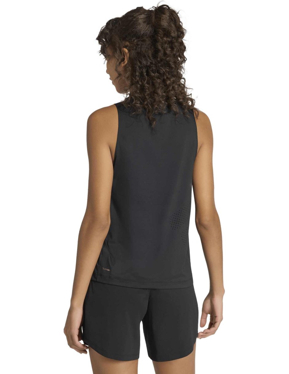 Tank top para entrenamiento de mujer 4