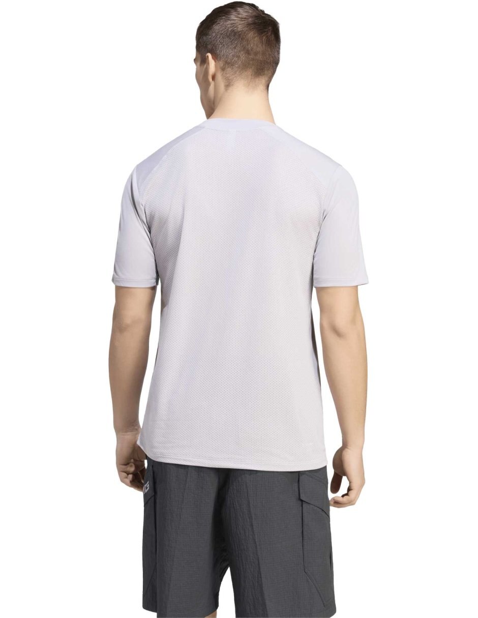 Playera cuello redondo para hombre 6
