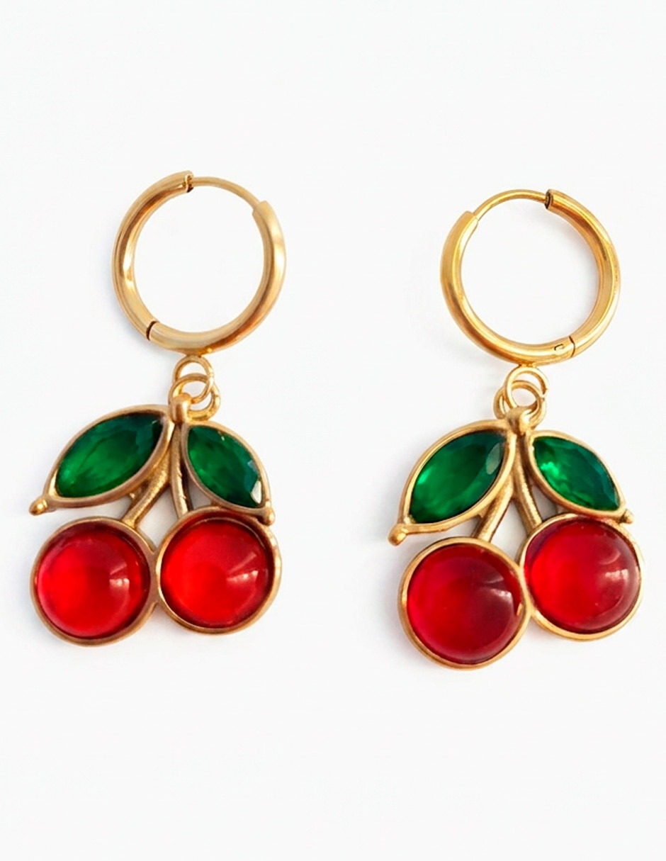 Aretes cortos de cereza Ana María México de 18 K con acabado baño de oro cristal