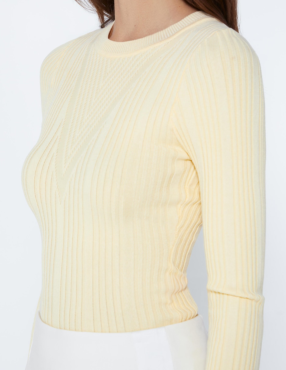 Suéter cuello redondo para mujer 4