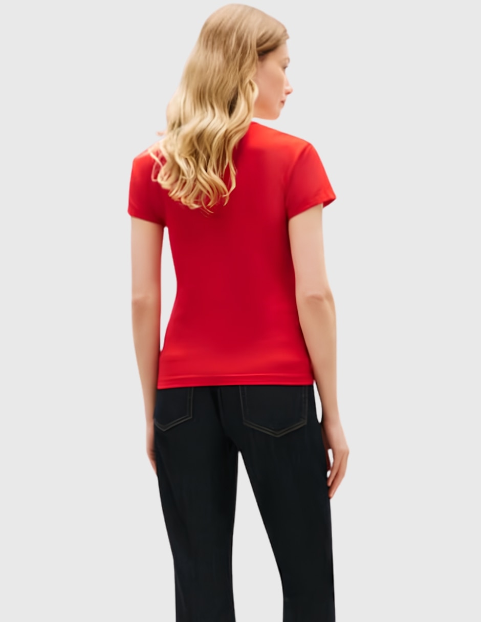 Playera manga corta cuello redondo para mujer 5