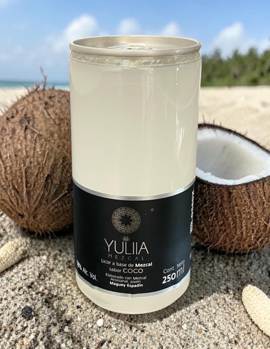 Mezcal Yulia joven 250 ml 2