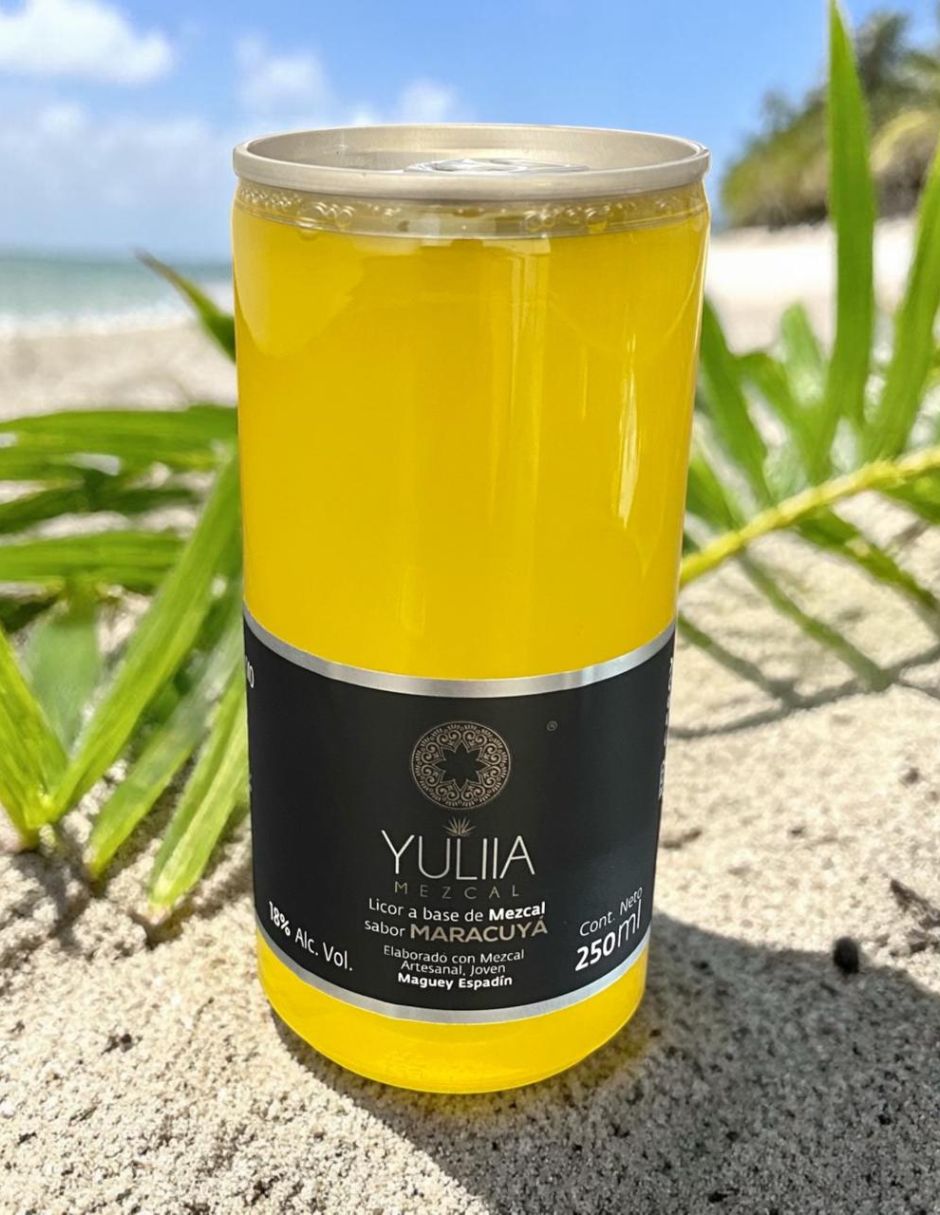 Mezcal Yulia joven 250 ml 4