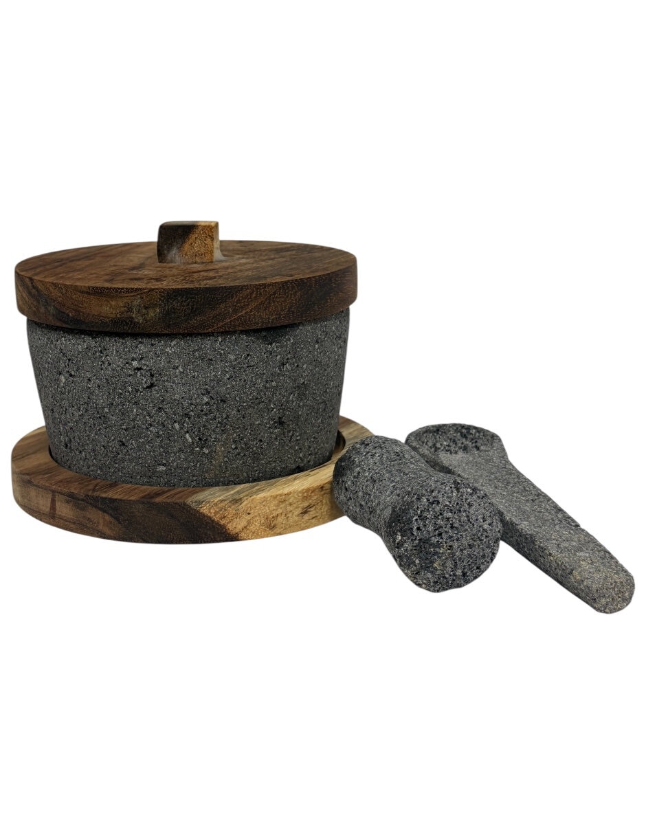 Molcajete 2