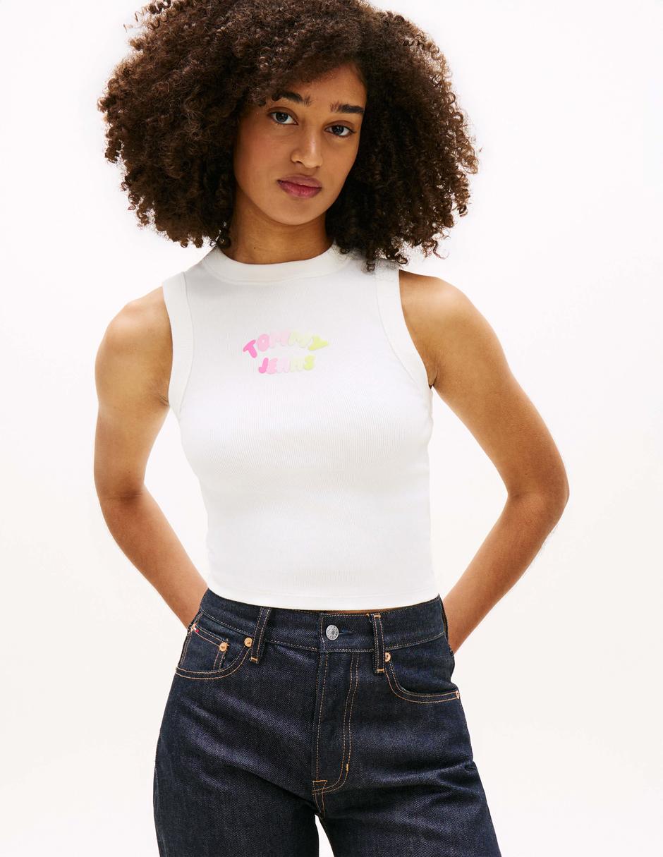 Playera sin manga cuello redondo para mujer