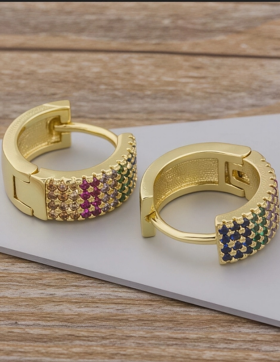 Arracadas Arcoíris con acabado baño de oro 18 K zirconia 8