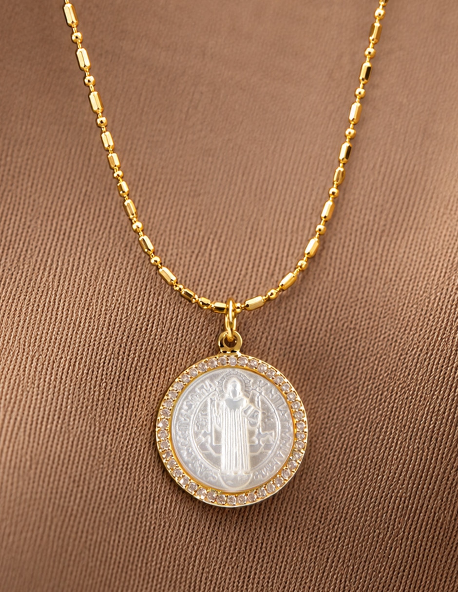Collar con dije Yoiko Divino San Benito