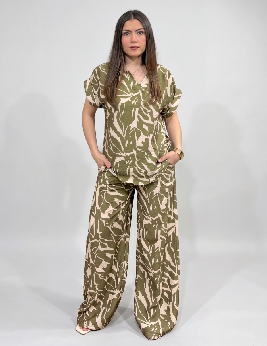 Conjunto para mujer Conjunto para mujer
