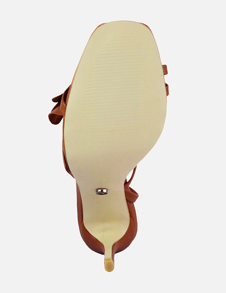 Zapatilla de piel para mujer 4