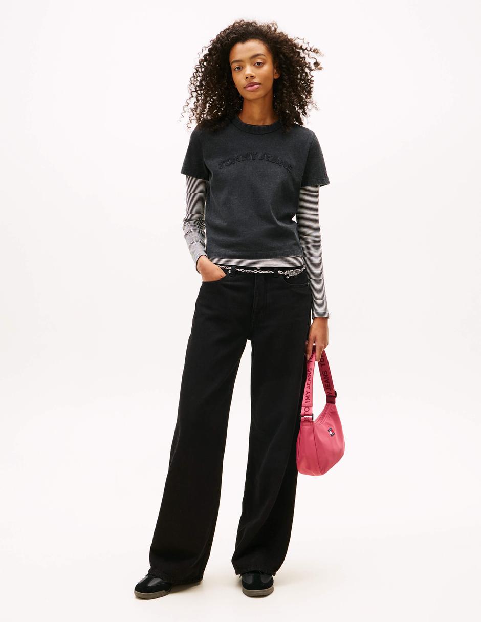 Playera manga corta Tommy Jeans cuello redondo para mujer