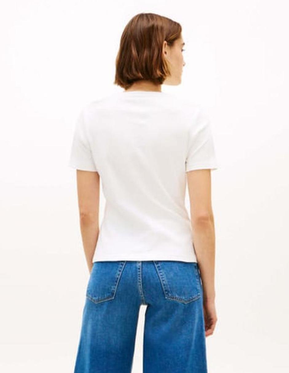 Playera manga corta cuello redondo para mujer 4