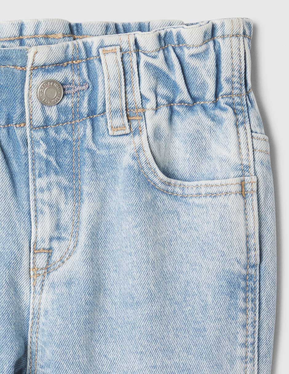Jeans straight lavado claro para niña