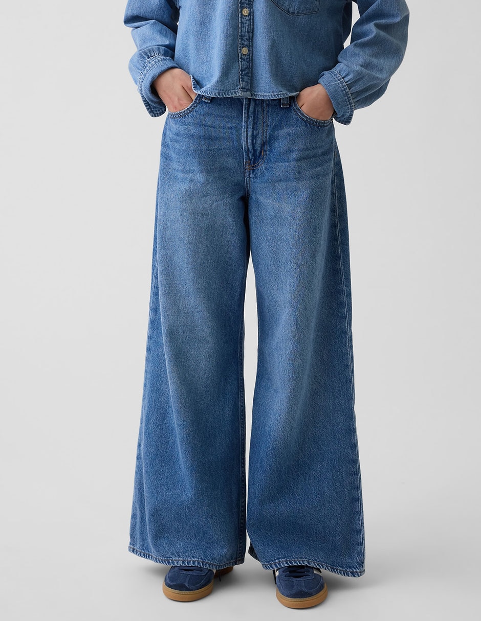 Jeans wide leg lavado medio para niña