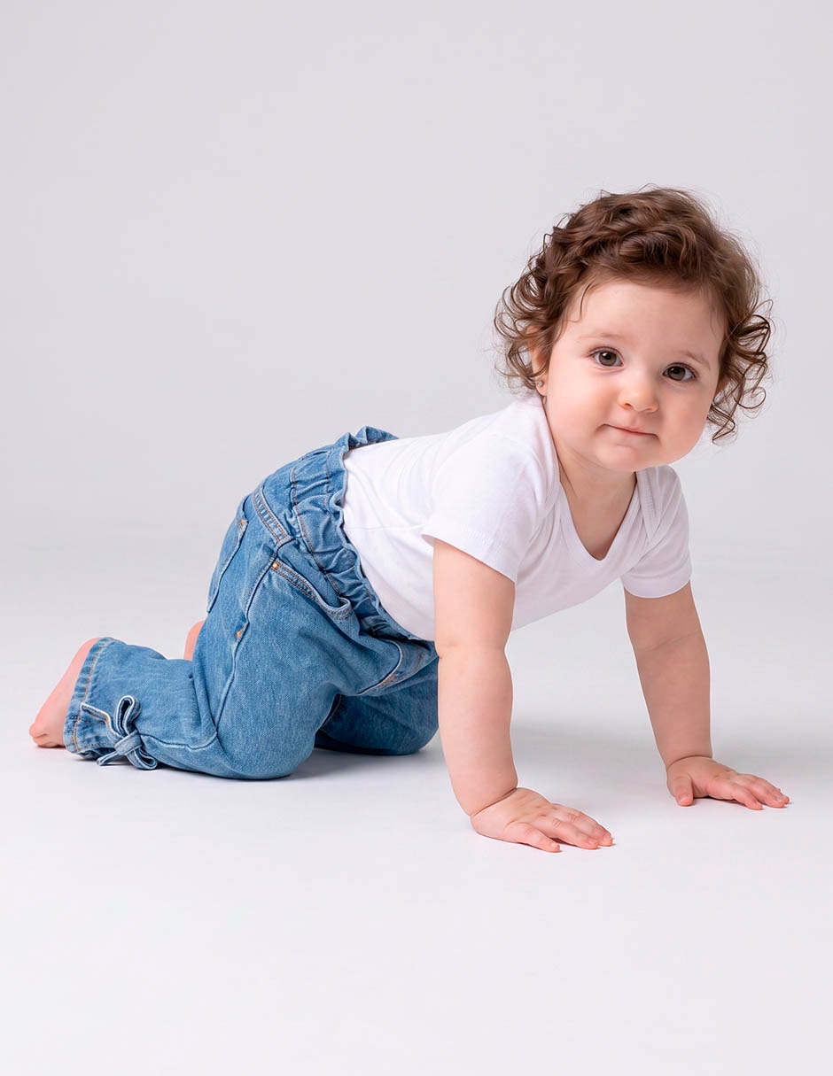 Jeans recto lavado claro para bebé niña Jeans recto lavado claro para bebé niña