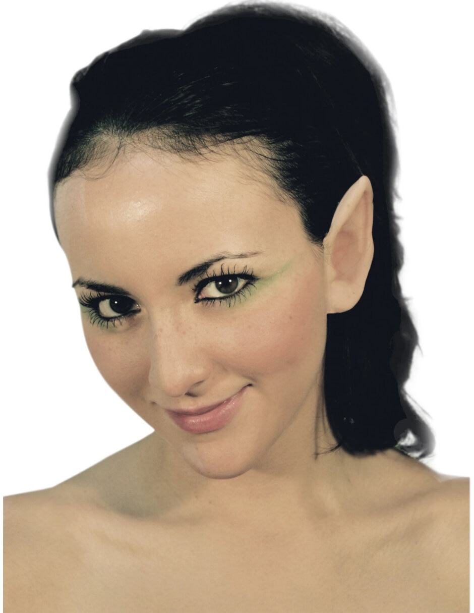 Maquillaje para disfraz de aplicación de orejas de elfo