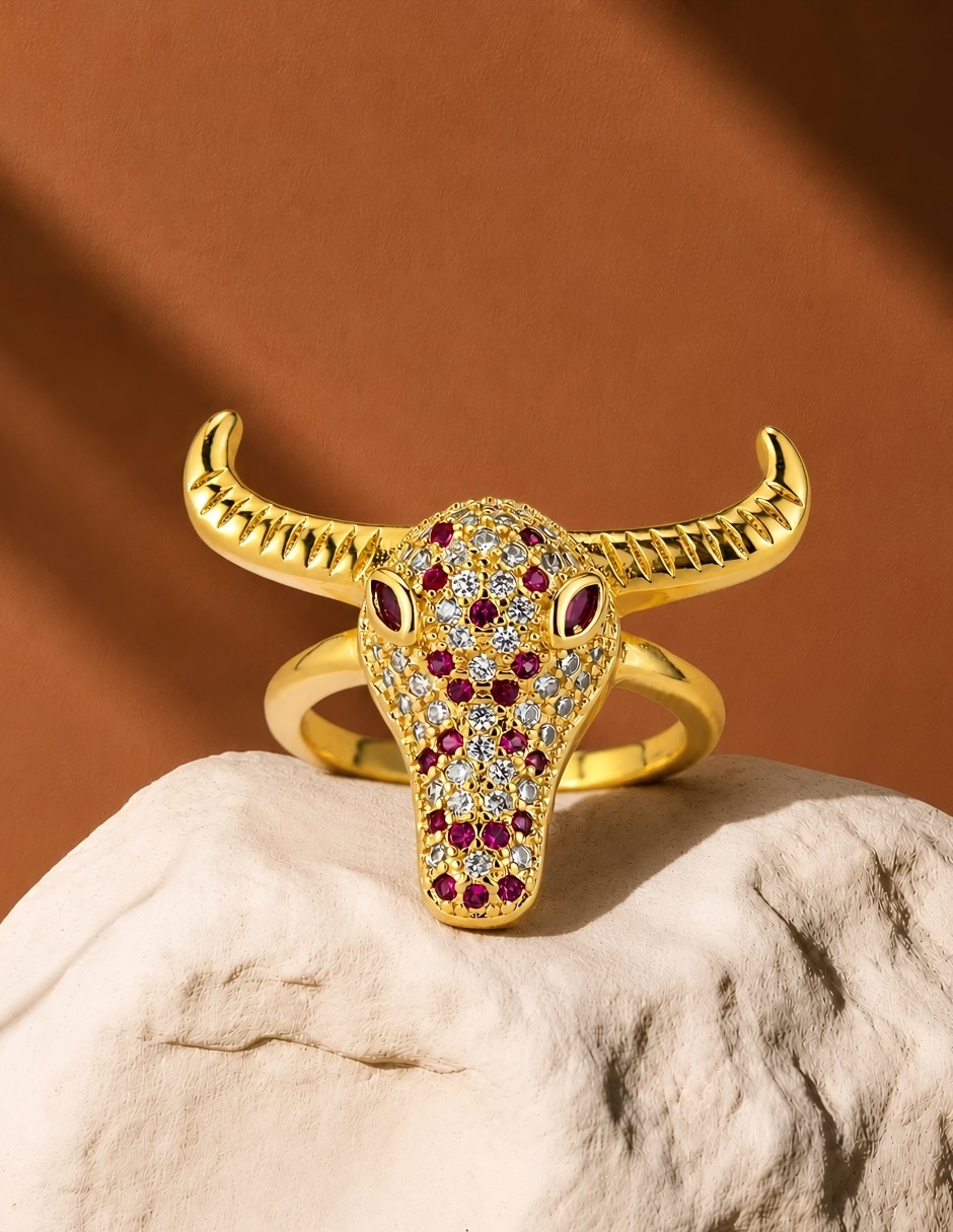 Anillo de animal Yoiko Taurus baño de oro 18 k
