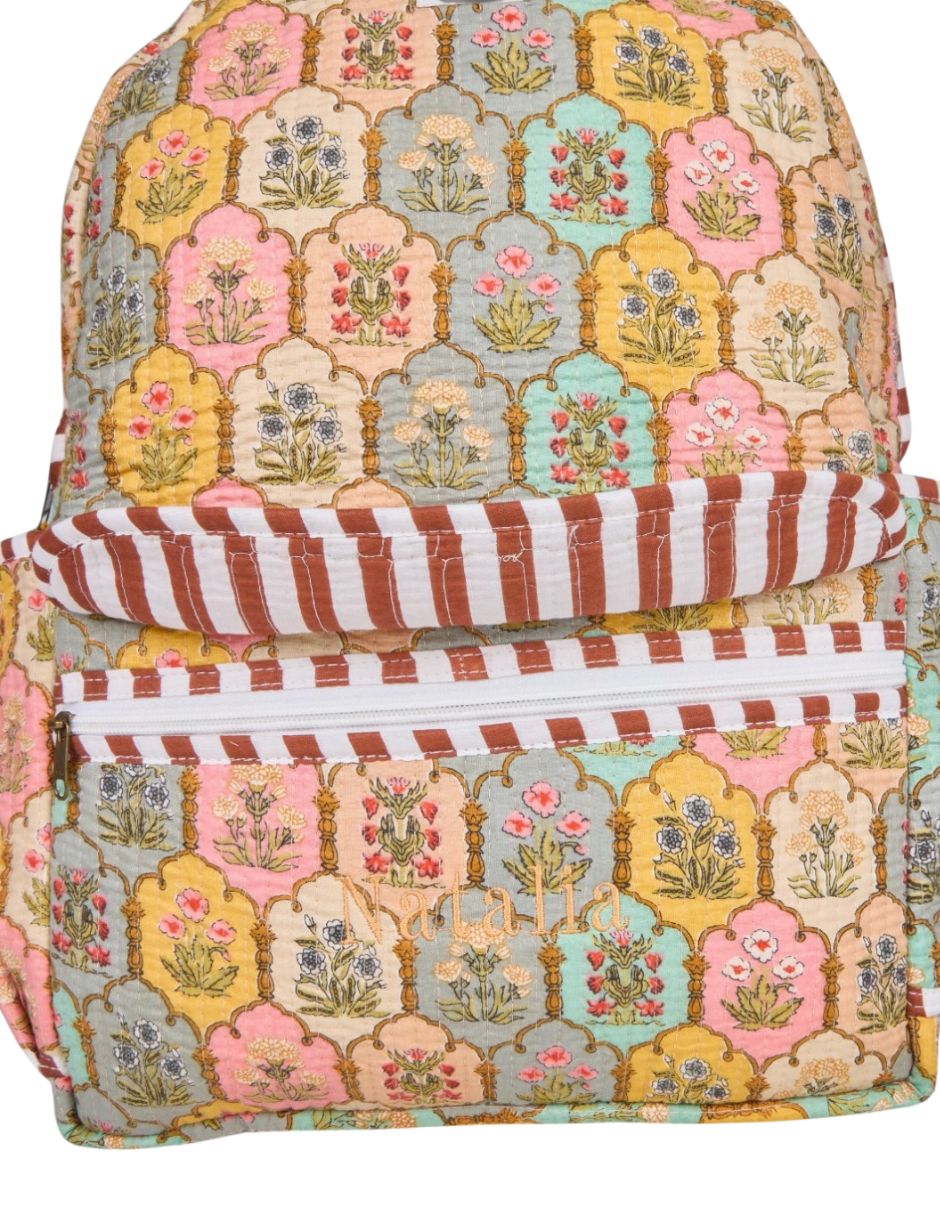 Set mochila escolar Monica Watanabe para mujer