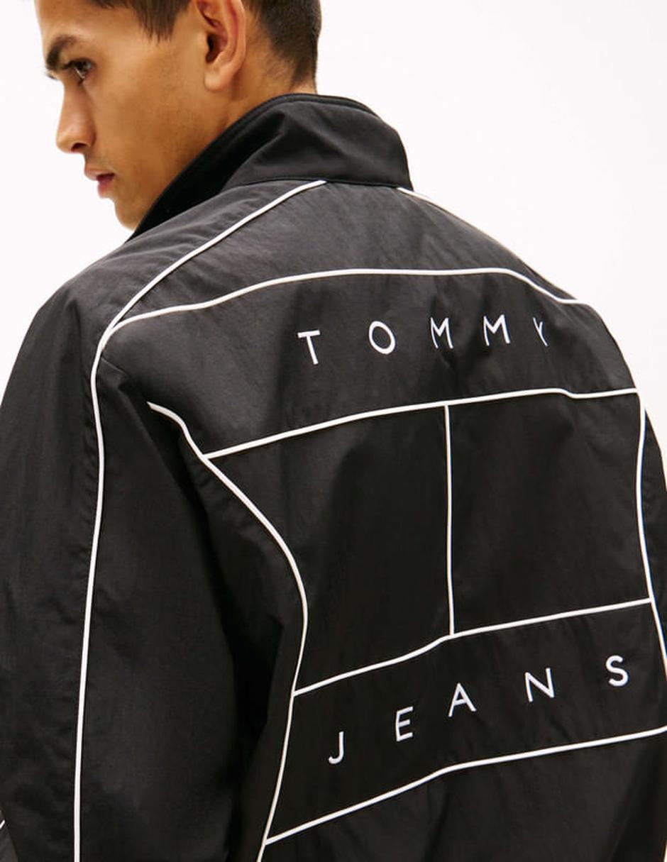 Chamarra casual tommy jeans repelente al agua de nylon para hombre