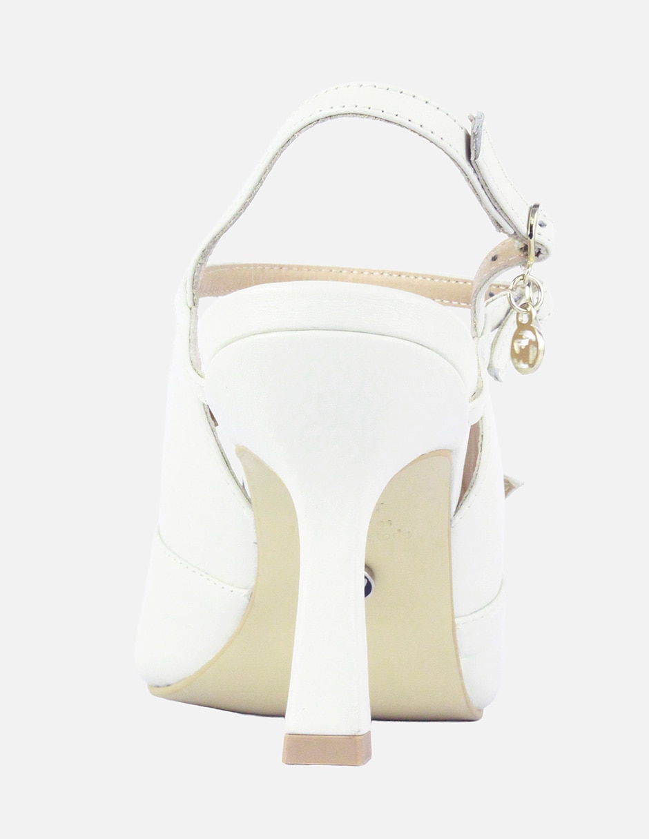 Zapatilla piel 6