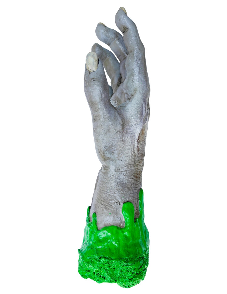 Figura decorativa de Halloween de mano Ghoulish Productions