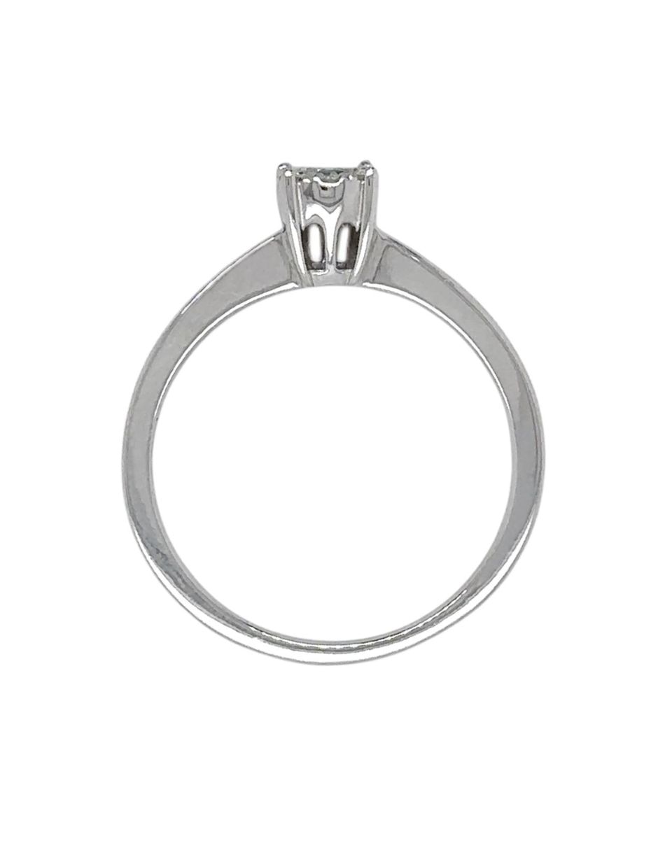 Anillo con gema de cuadrada idc jun2026 14 k de oro blanco esmeralda y diamante brillante
