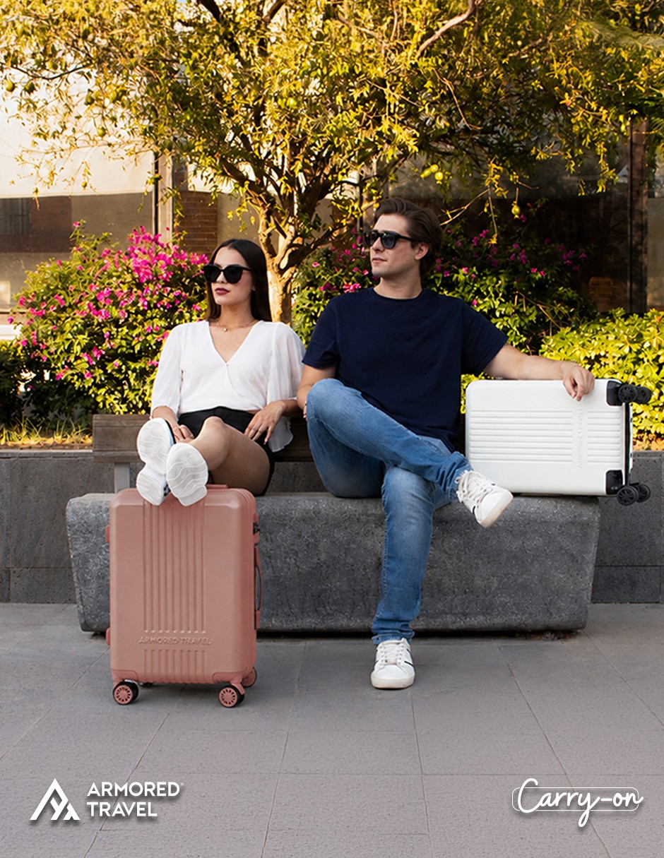 Maleta con ruedas de mano Armored Travel Carry-On Glamour