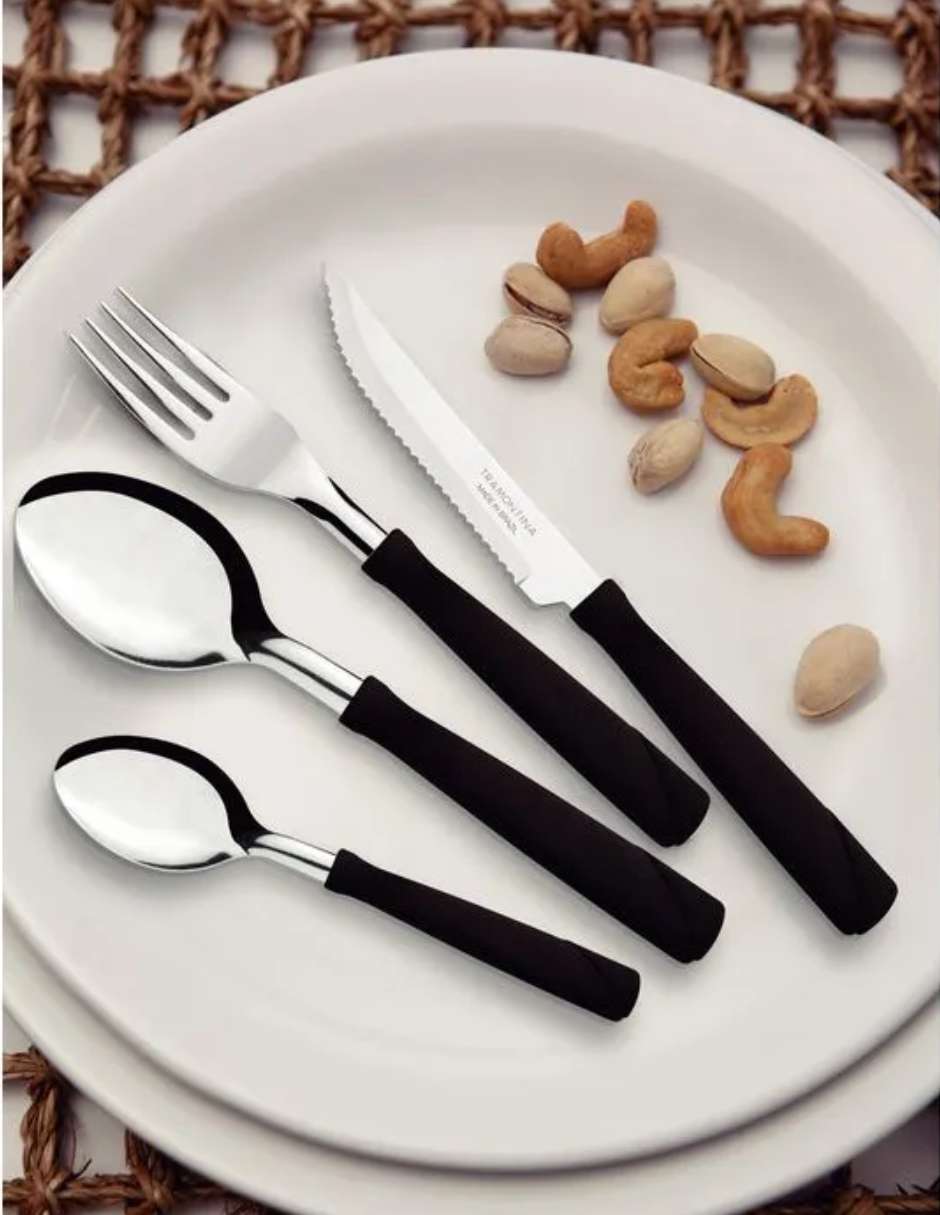 Set cubiertos de acero inoxidable 18 piezas 2