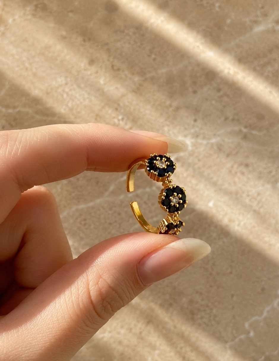 Anillo de flor Yoiko Bloom zirconia baño de oro