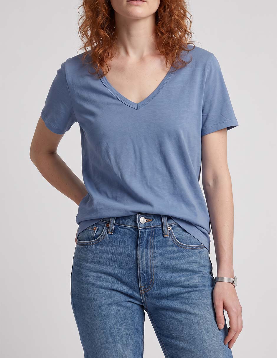 Playera manga corta cuello v para mujer 3