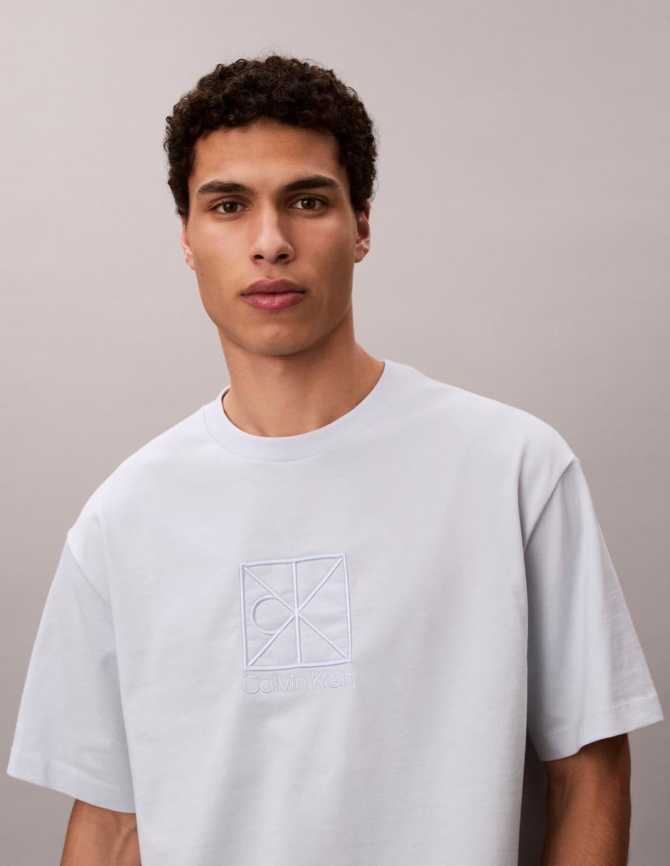 Playera cuello redondo para hombre 6