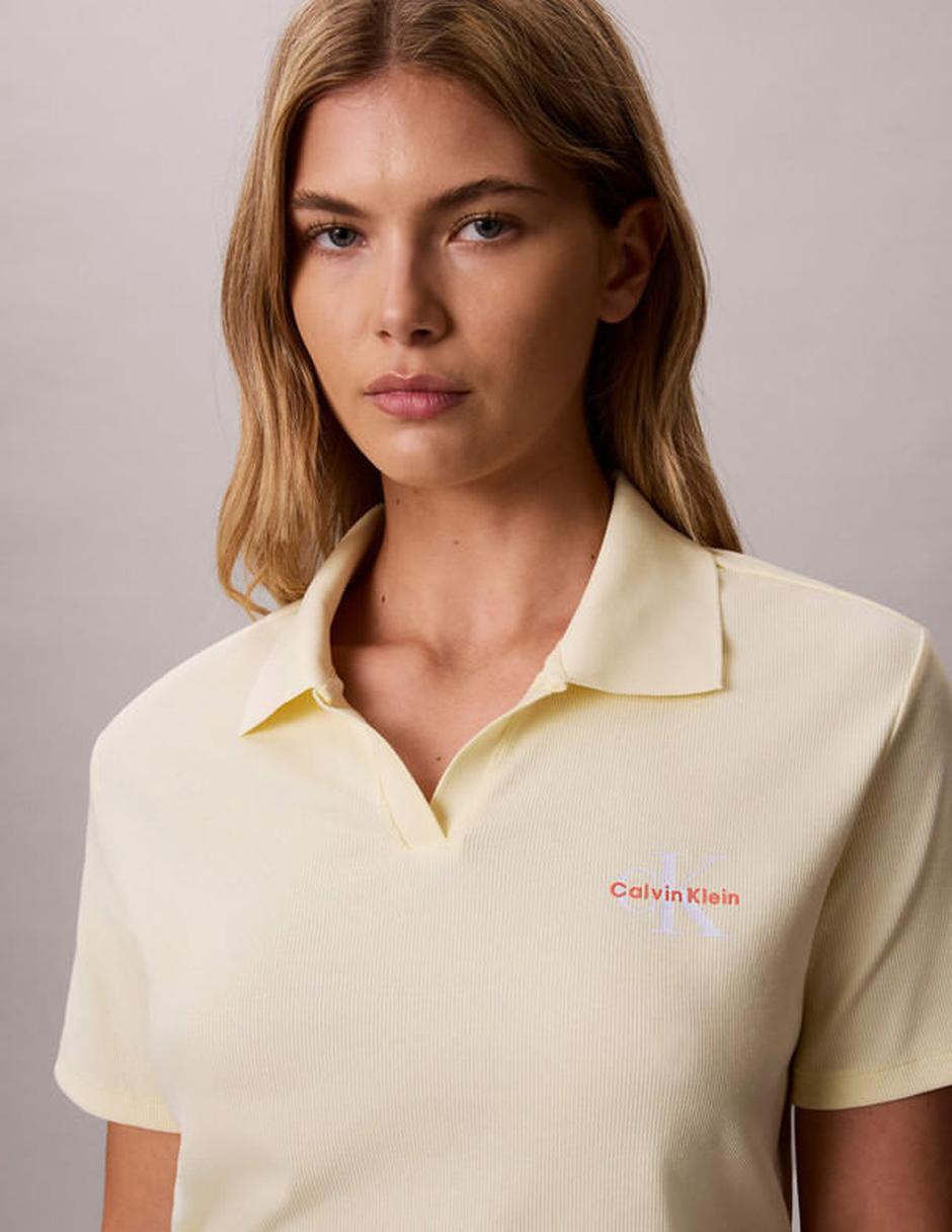 Playera tipo polo para mujer 4