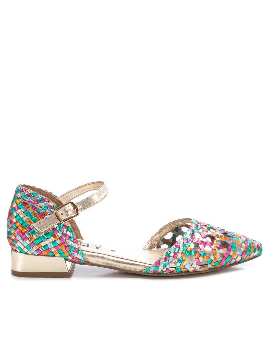 Zapato de piel para mujer