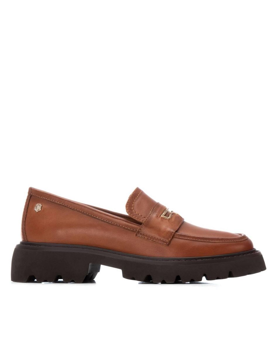 Zapato de piel para mujer
