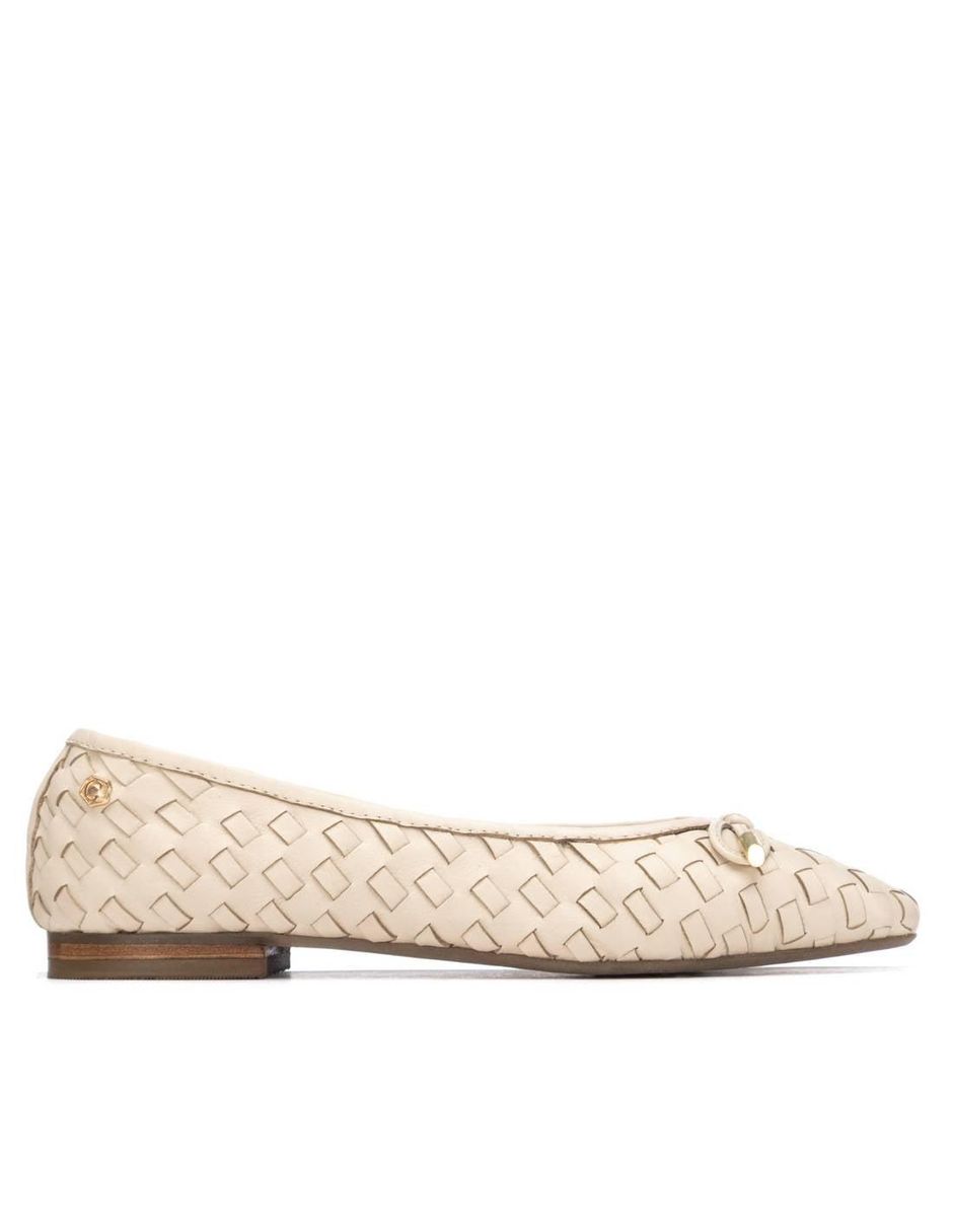Zapato de piel para mujer
