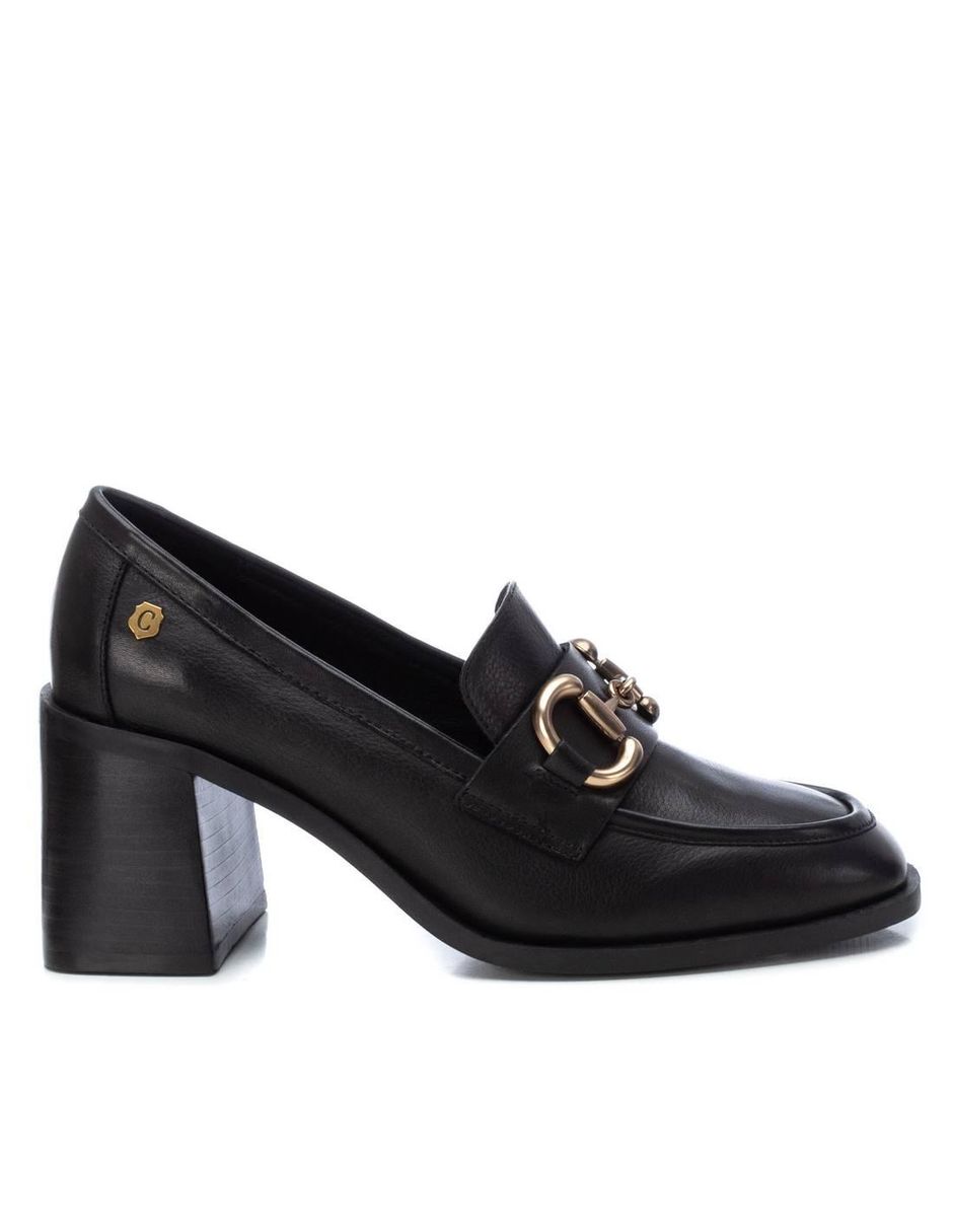 Zapato de piel para mujer
