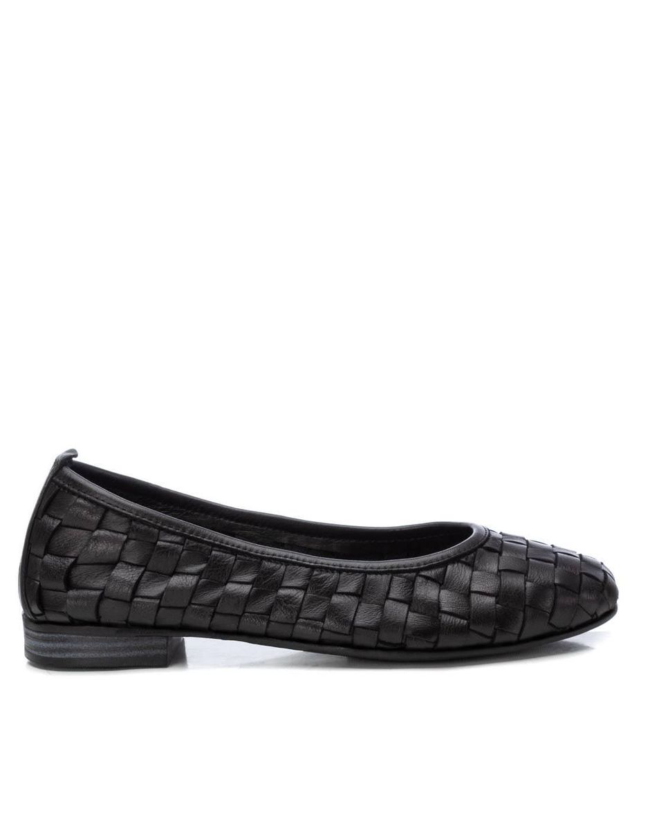 Zapato de piel para mujer