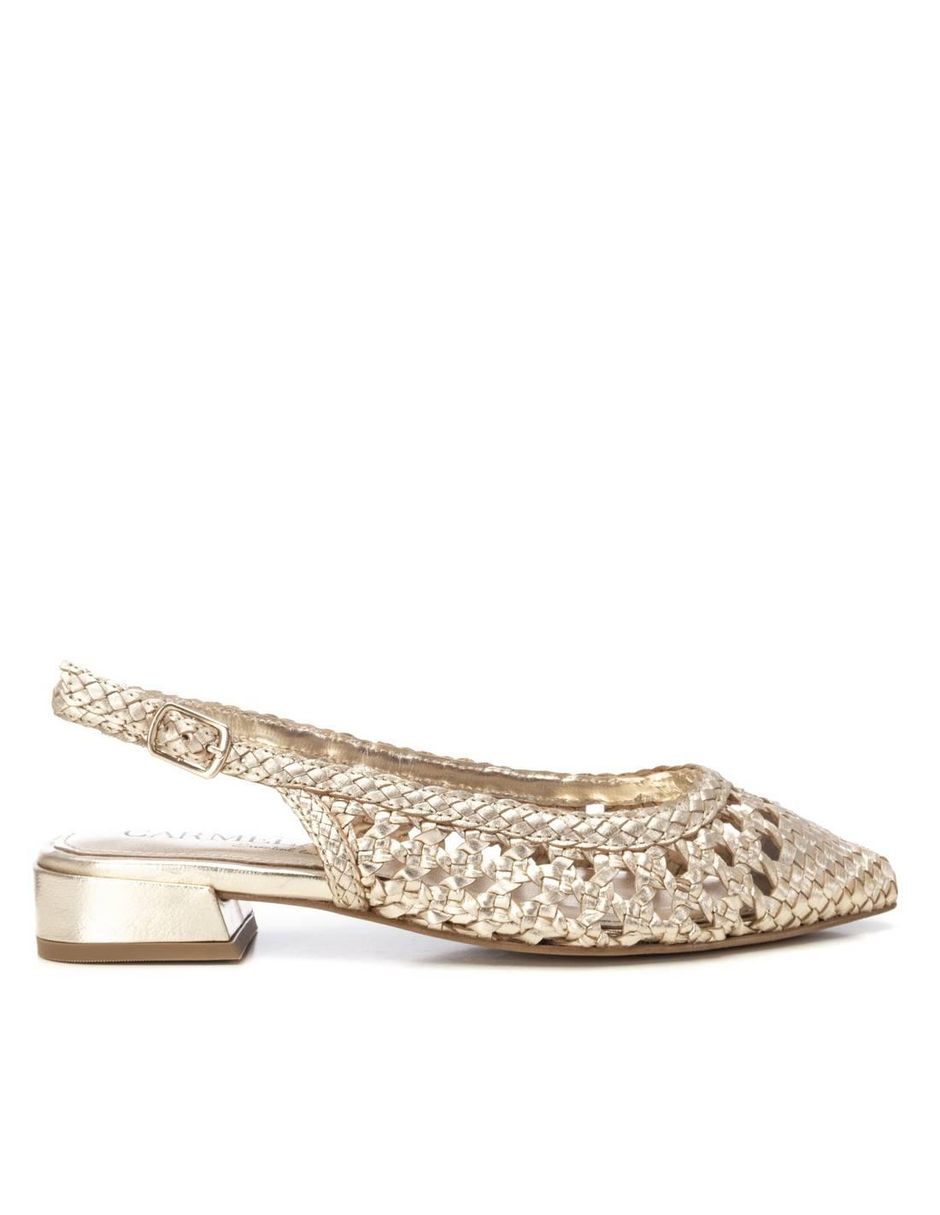 Zapato de piel para mujer