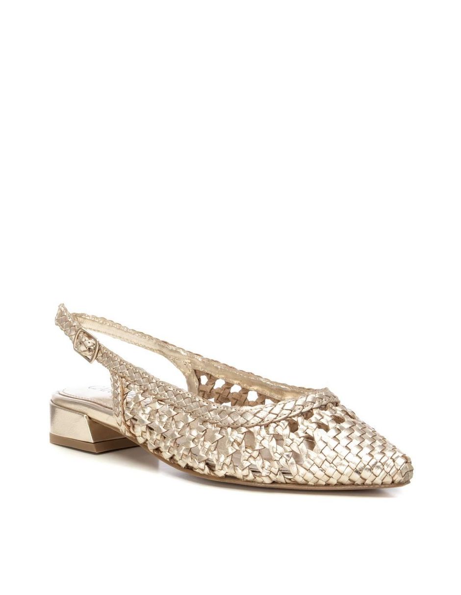 Zapato de piel para mujer
