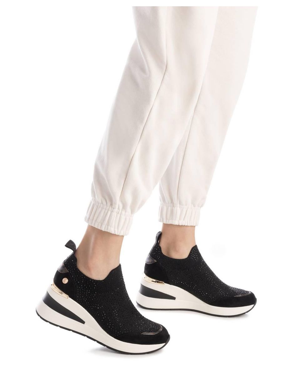 Tenis XTI para mujer