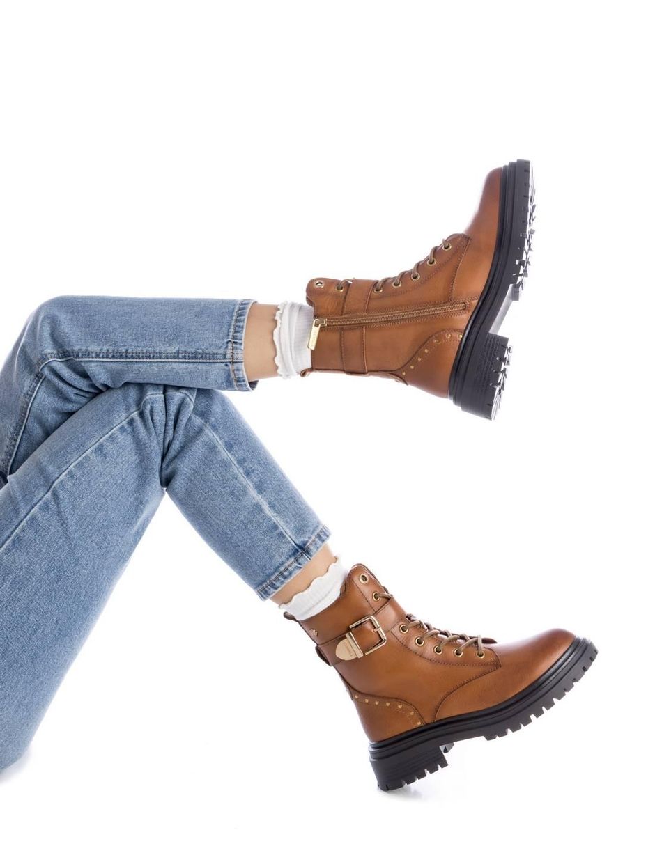 Bota al tobillo de piel para mujer 2